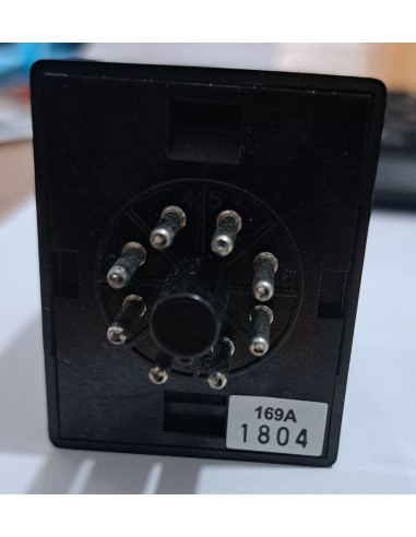 تایمر رله CEC مدل CSF-D با ولتاژ 220...